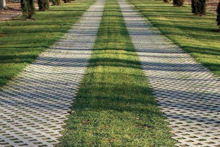 三種利用草坪磚建造綠色停車(chē)場的方法